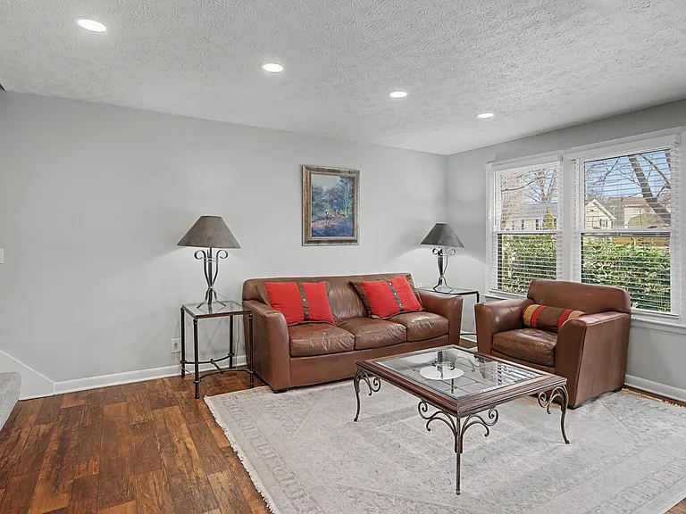 509 Alexander Dr — Photo 16