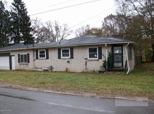 973 Baldanza Ave, Benton Harbor, MI