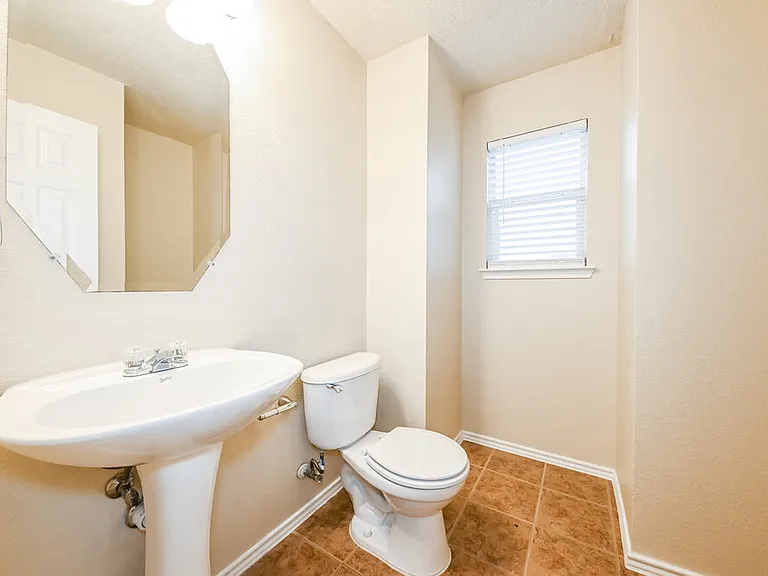 604 Snowy Orchid Ln — Photo 16