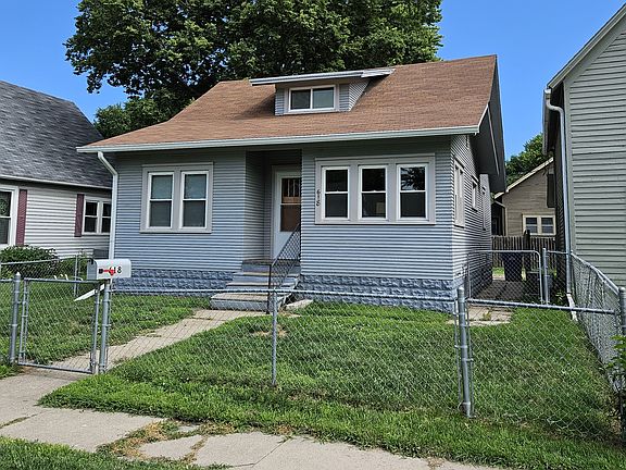 2nd image of 618 W Military Ave