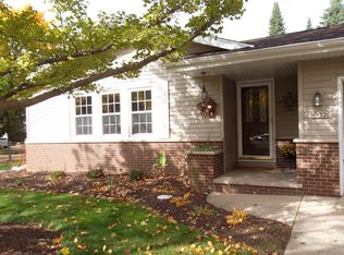 32 E Julie St, Appleton, WI 54915