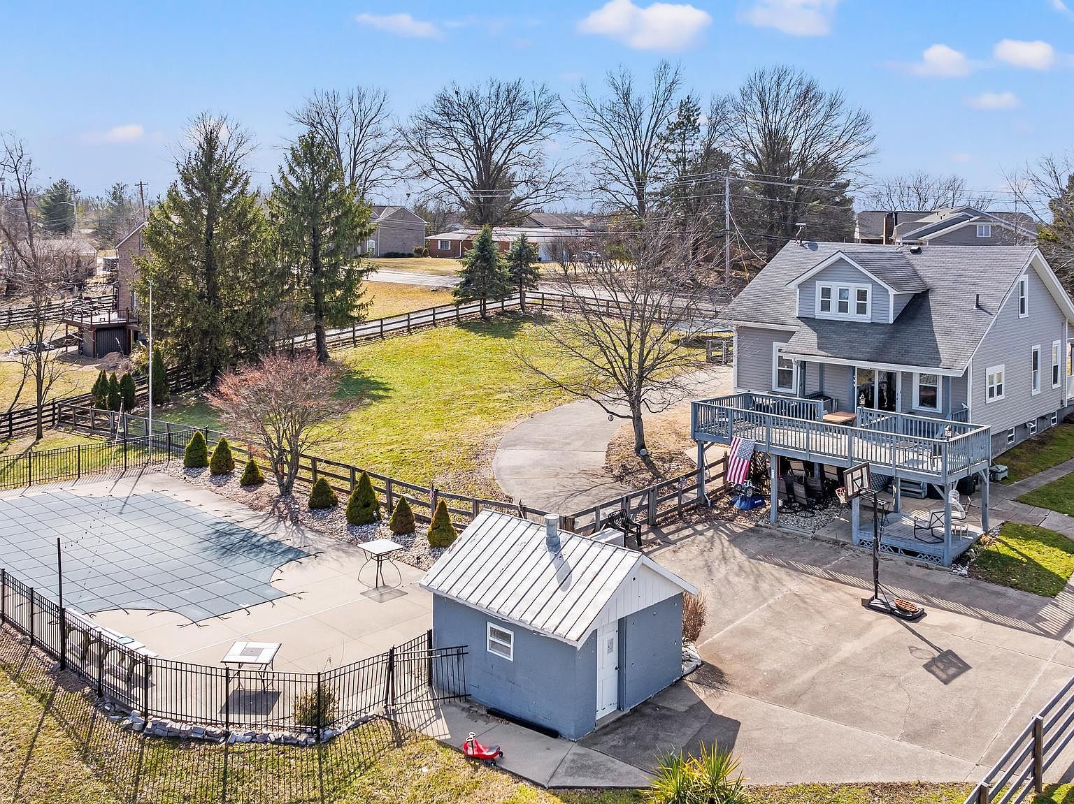 747 Johns Hill Rd, Wilder, KY 41076 | Zillow