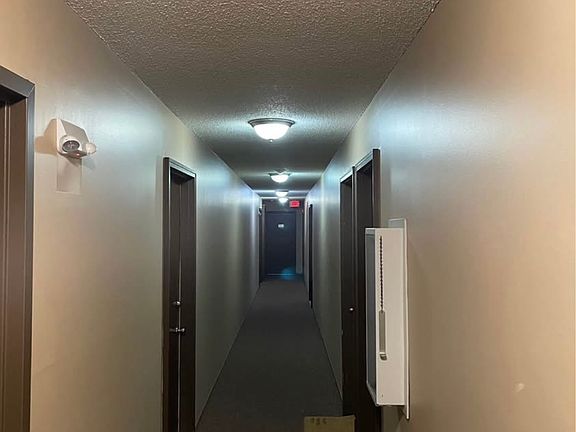 2nd image of 925 30th Ave S #4