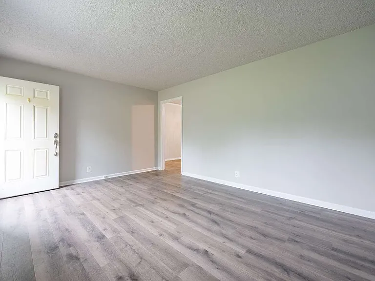207 Whitnel Dr — Photo 13