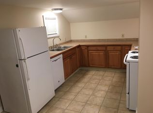 483 Mapleton Ave UNIT 2, Suffield, CT 06078