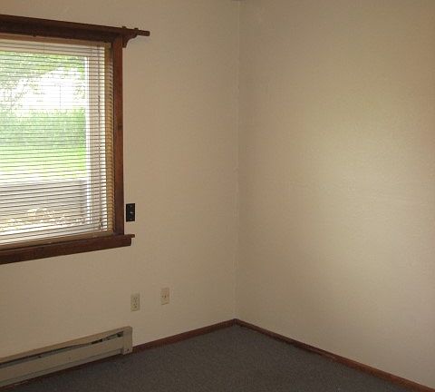 5th image of 1516 W Koch St #2B-1Ba-800Sqft