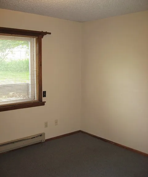 1510 W Koch Street — Photo 9