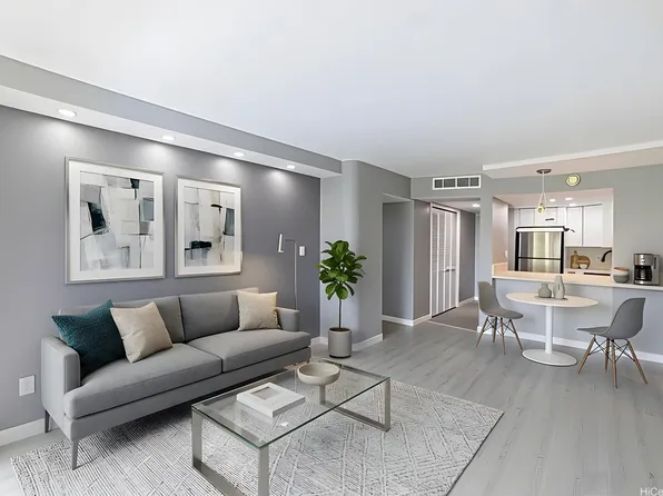 440 Seaside Ave APT 310, Honolulu, HI 96815