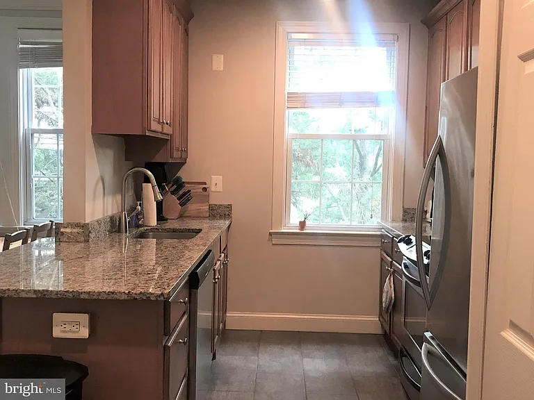 401 Commonwealth Ave #31A — Photo 23