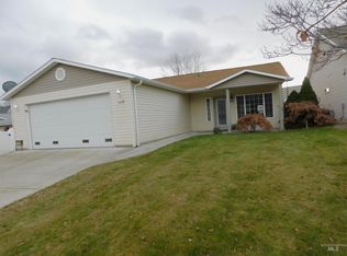 1119 Liberty Cir, Clarkston, WA 99403