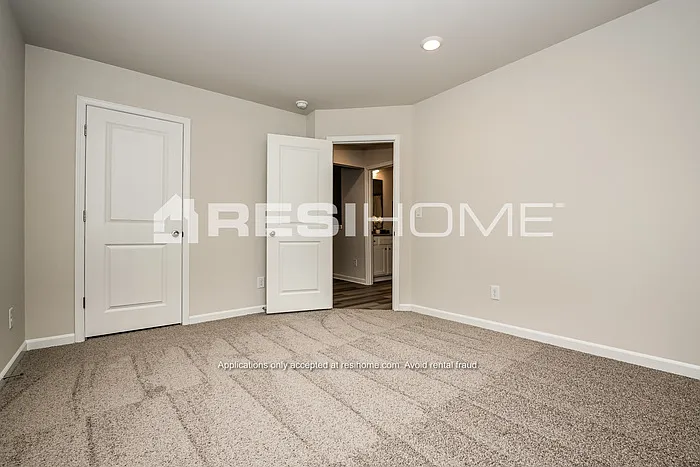 359 Porch View Ln — Photo 12