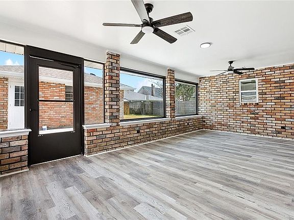 4th image of 4208 Saint Ann Dr
