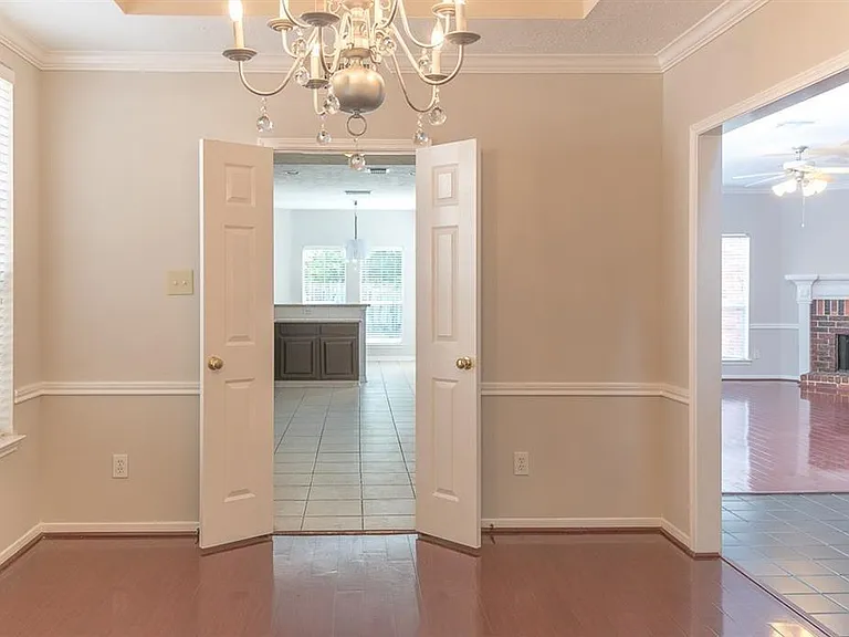 15411 Seminole Canyon Dr — Photo 10