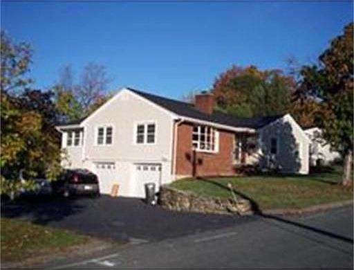 2nd image of 58 Saybrook Rd