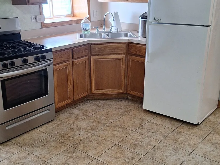 2827 N Springfield Ave #1 — Photo 7