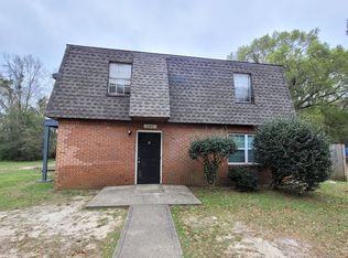 1140 Lake Dr APT C, Cantonment, FL 32533