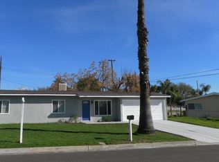 7031 Vine St, Highland, CA 92346