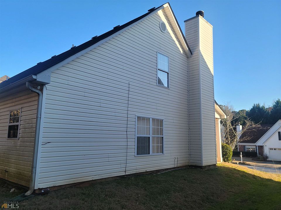 2nd image of 680 Wynfield Way