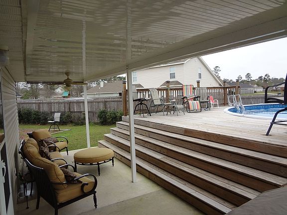 Entertaining Patio and Pool