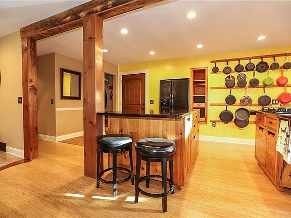 5th image of 5836 Mountain Ash Dr