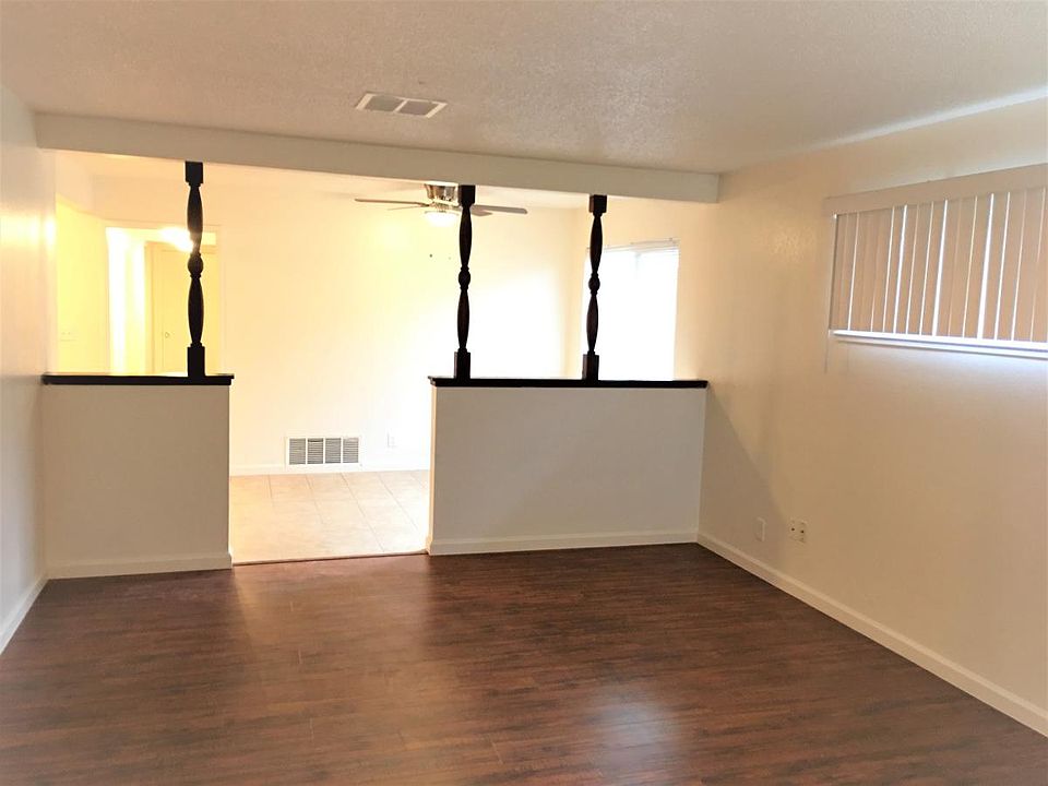 1st image of 8030 Blackhawk Dr