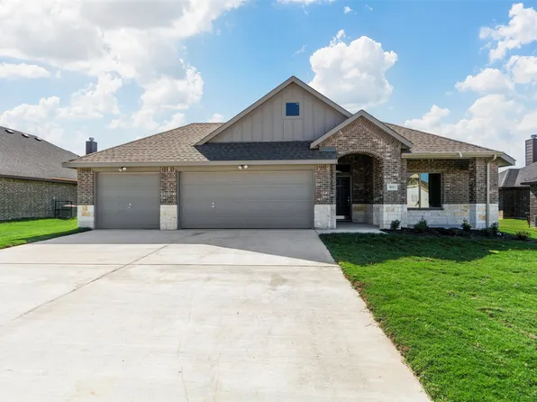 502 Crabtree Cir, Nevada, TX 75173