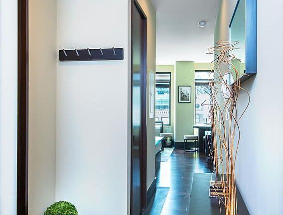 3rd image of 40 Broad St APT 27F
