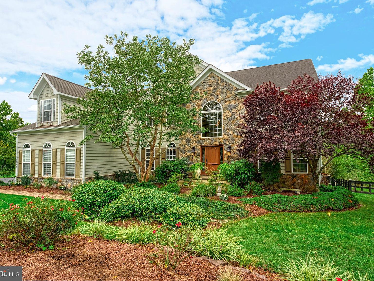 16961 Heather Knolls Pl, Hamilton, VA 20158 MLS VALO2057942 Zillow