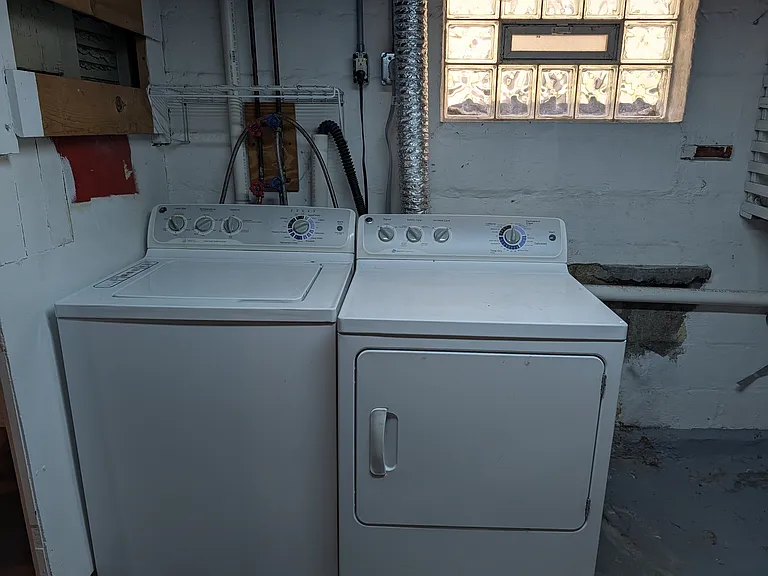 1353 Ashland Ave — Photo 12