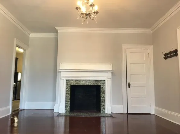 374 Lloyd Ave APT 7, Providence, RI 02906