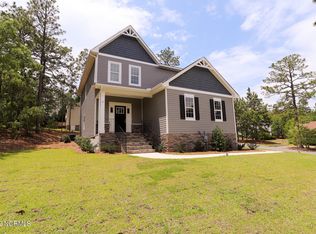 2 White Ct, Pinehurst, NC 28374