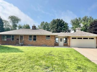 2813 S 2nd Ave E, Newton, IA