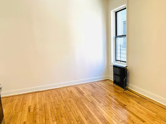 Rented by Lang Realty LLC | media 11