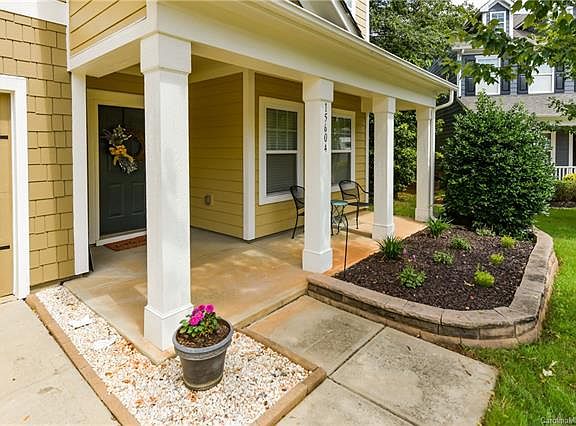 2nd image of 15604 Pine Glen Ct