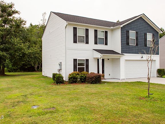 2nd image of 227 Saddle Brooke Trce