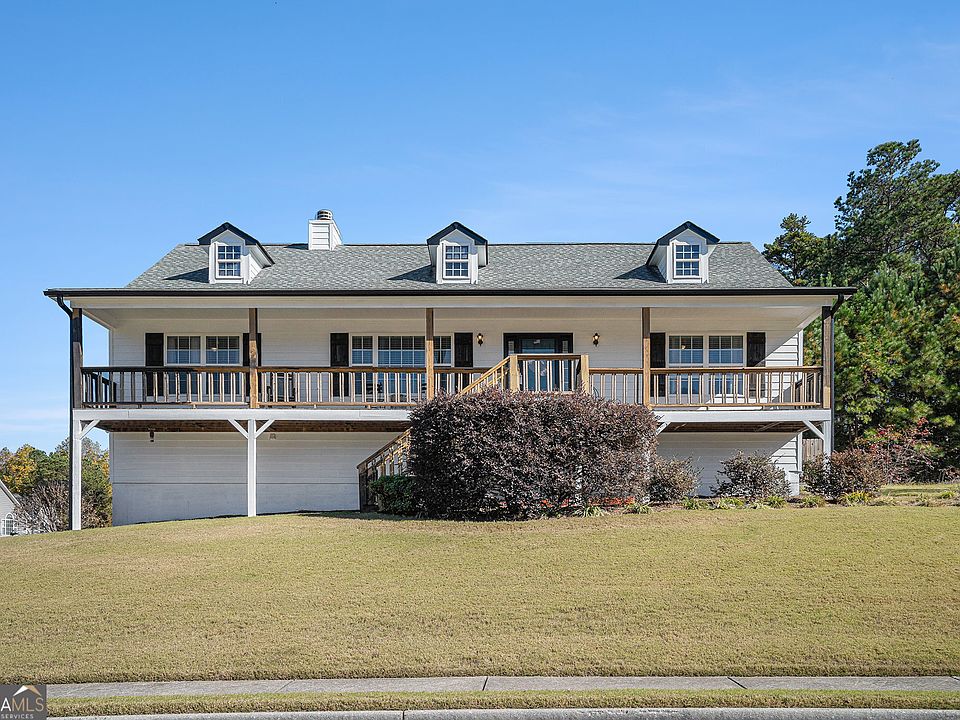 1st image of 366 Oak Glen Dr