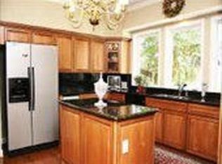 15222 Beechnut St, Houston, TX 77083