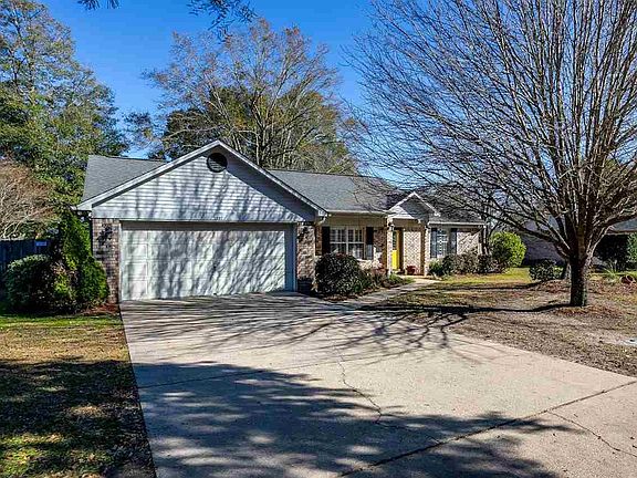 3rd image of 3997 Deerwood Cir