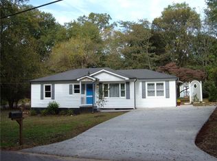 1040 Mable St SW, Mableton, GA 30126