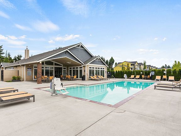 Large community pool