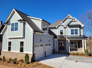 812 Low Falls Ct, Jefferson, GA 30549