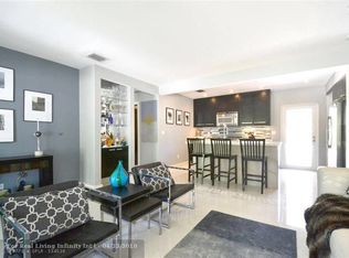 2217 NW 2nd Ave, Wilton Manors, FL 33311