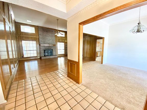 4th image of 3702 Falcon Lake Dr