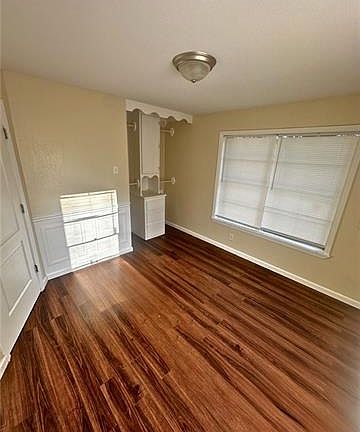 2nd image of 30121 Julia St