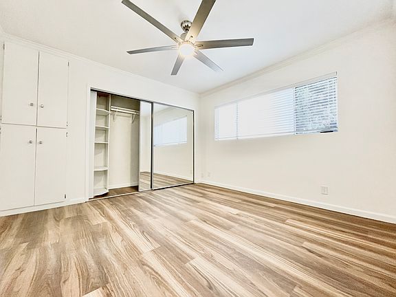 4th image of 1446 S Canfield Ave #1A