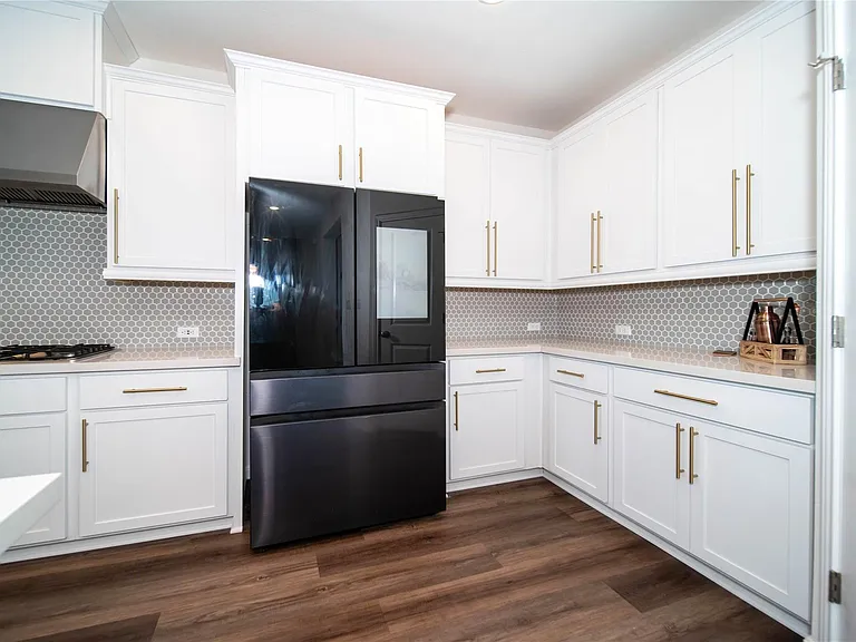 3512 Jaulan St — Photo 8