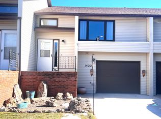 1422 Lookout Valley Ct, Spearfish, SD 57783