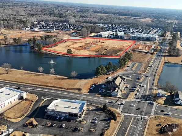 135 NE Flowers Pkwy, Clayton, NC 27527