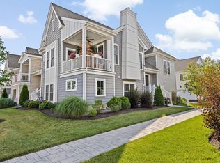 10 Ivy Ln, Plymouth, MA 02360