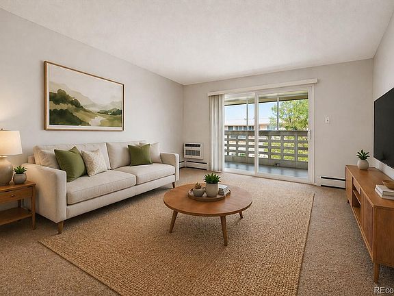2nd image of 700 S Alton Way #6D